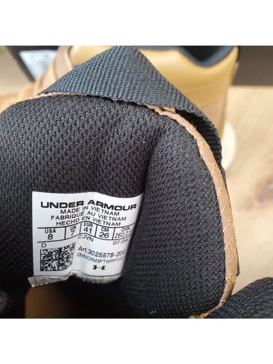 Under Armour UA Stellar G2 6\
